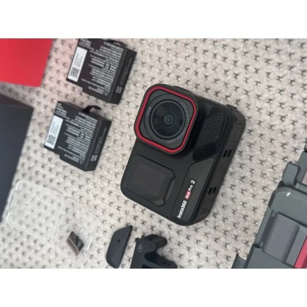 Insta360 Ace Pro 2